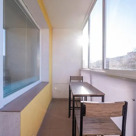 J Komfortny Na Skok Od Centra アパート *